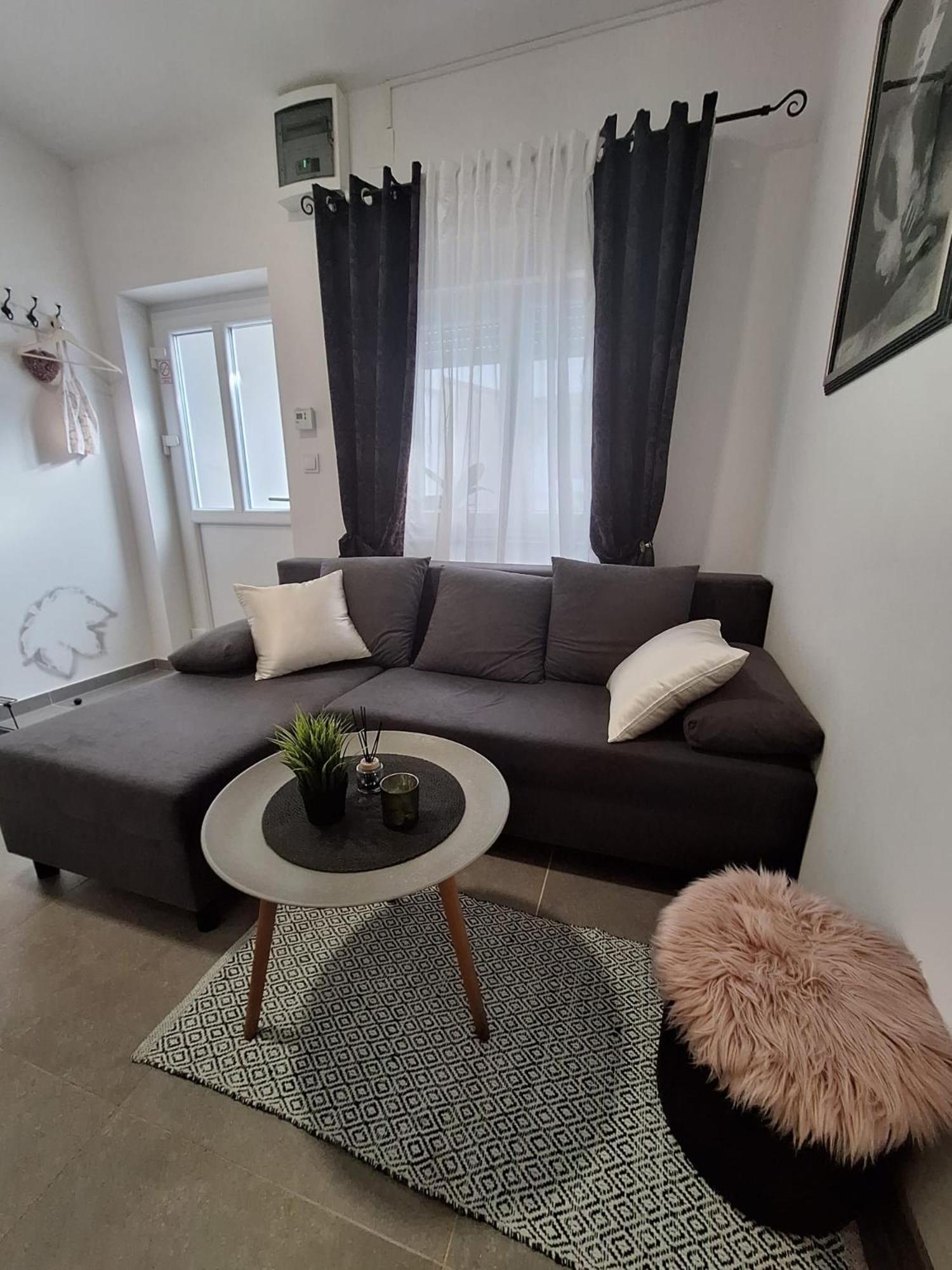 Studio Apartmani Louis I Lola زغرب المظهر الخارجي الصورة