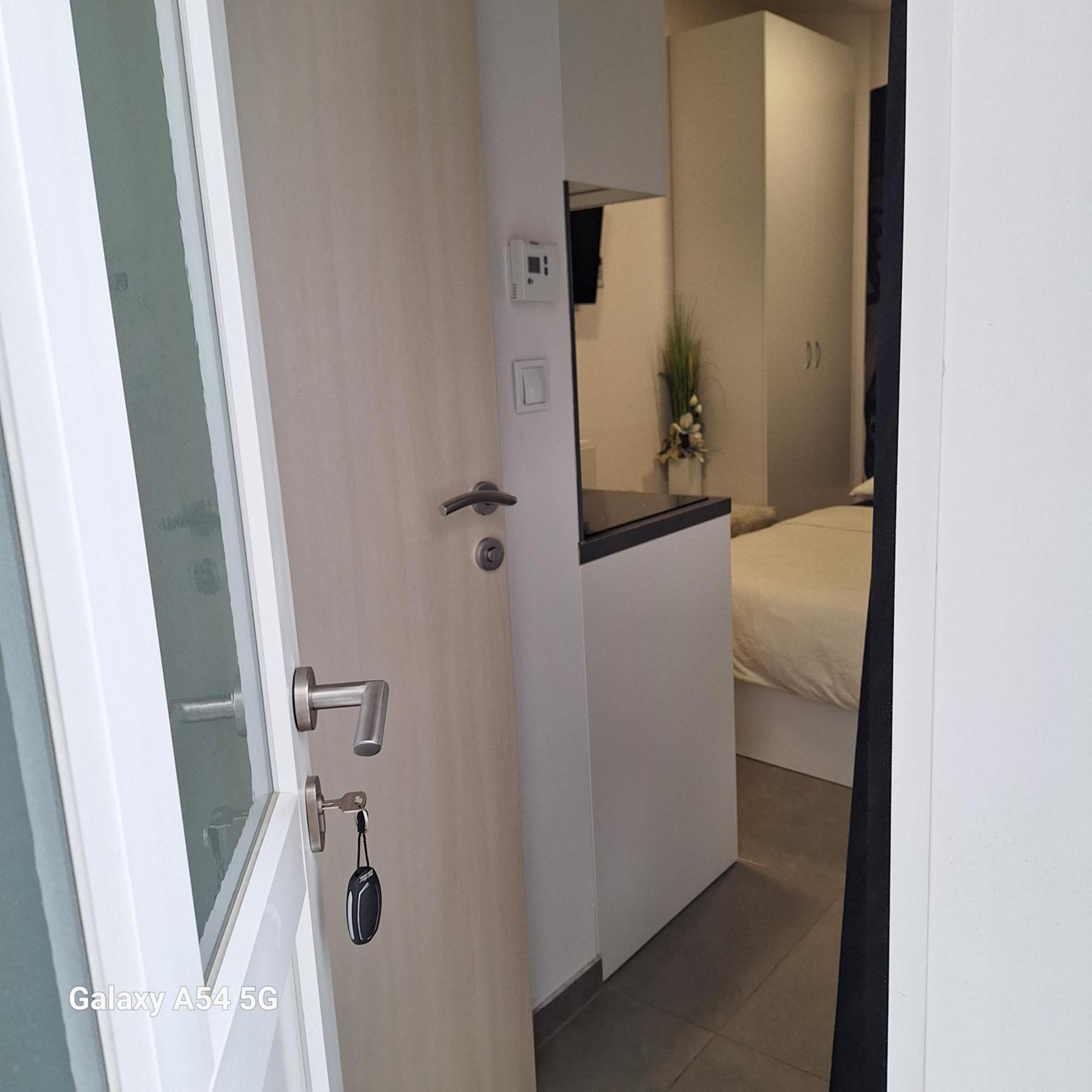 Studio Apartmani Louis I Lola زغرب المظهر الخارجي الصورة